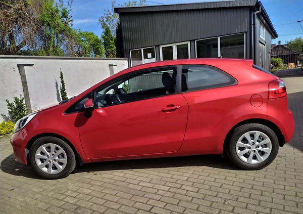 Kia Rio cena 29900 przebieg: 130000, rok produkcji 2015 z Skaryszew małe 232
